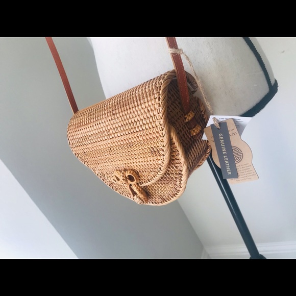 NWT gorgeous Rattan & Leather shoulder bag purse - Picture 3 of 9